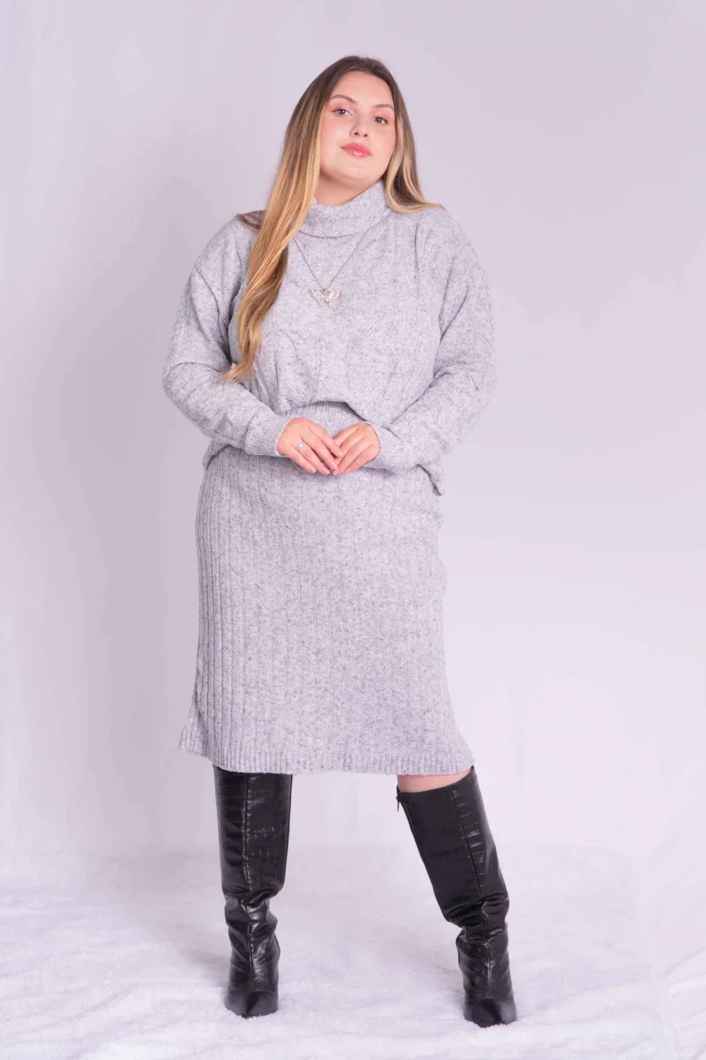 Conjunto Mousse Saia Blusa Gola Role